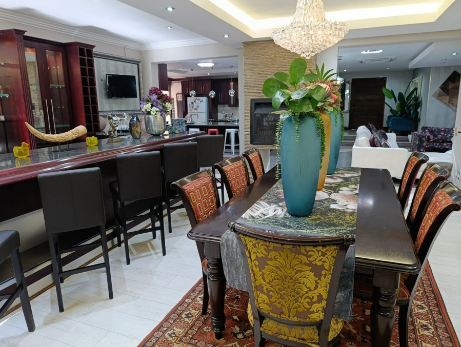 5 Bedroom Property for Sale in Heuwelsig Free State